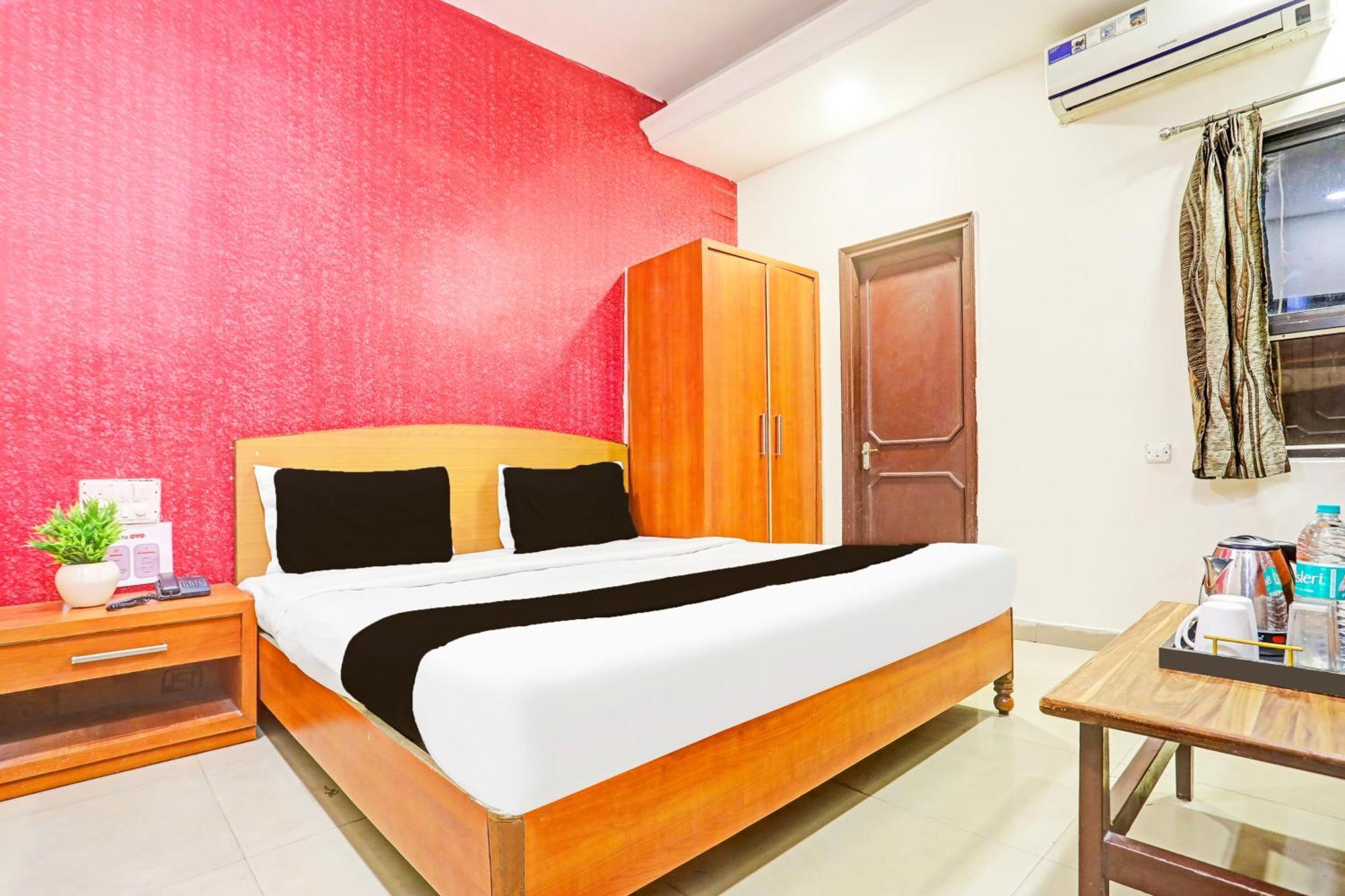 Super Hotel O Jaistambh Chowk Formerly Guru Kirpa Rāipur Exterior foto