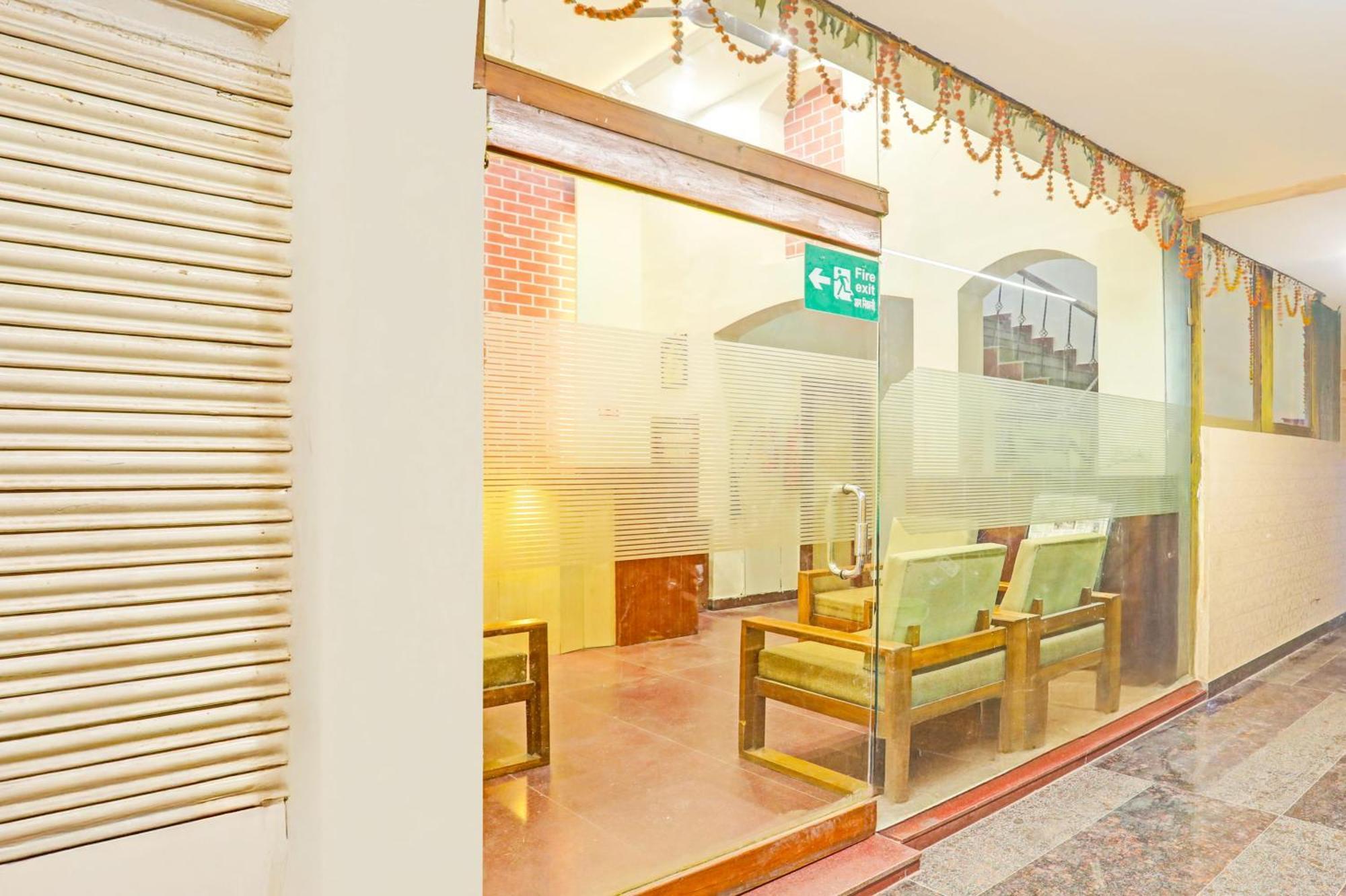 Super Hotel O Jaistambh Chowk Formerly Guru Kirpa Rāipur Exterior foto